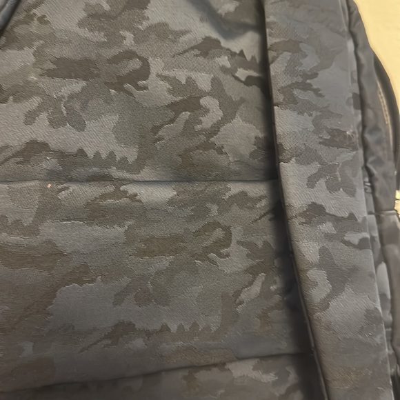 Tumi backpack - Picture 6 of 6